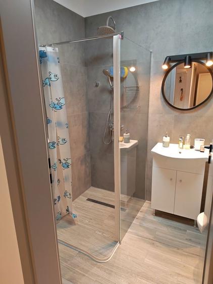 Garsoniera cocheta de inchiriat gata de mutat! - 5