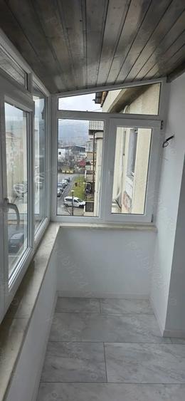 Vand apartament 3 camere zona Progresu - 6