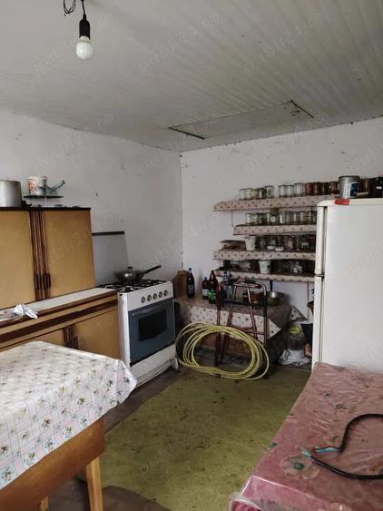 Casa batranesca din caramida - 4