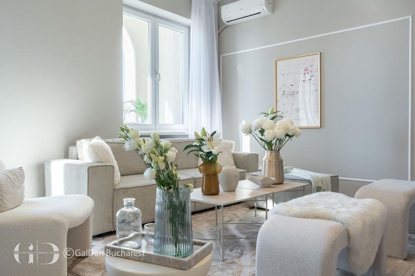 Apartament cu 6 camere, mobilat în P-ța Universității