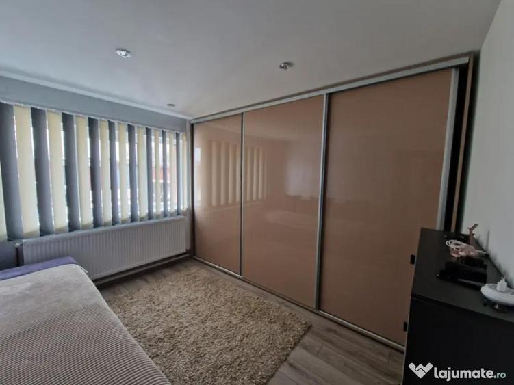 Apartament 2 camere, 48 mp, zona Hotvon - 2