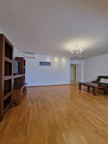 Pta Alba Iulia - Unirii - Decebal - Apartament 3 camere - bl nou - parcare -et 5 - 5
