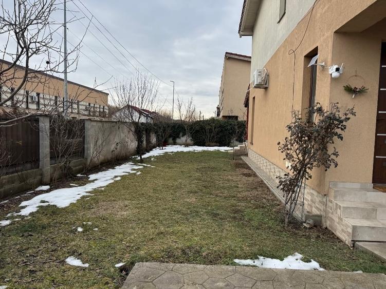 Casa insiruita (pe colt) - 14