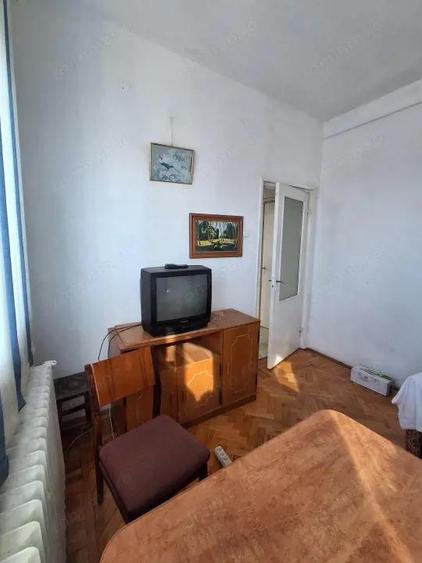 Garsoniera cu balcon spectaculos ?i priveli?te panoramica Zona Andrei Mure?anu - 7