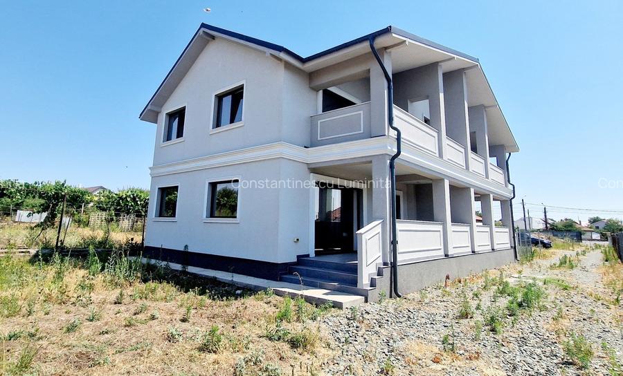Vila superba de vanzare Valu Lui Traian Vila superba de vanzare Valu Lui Traian