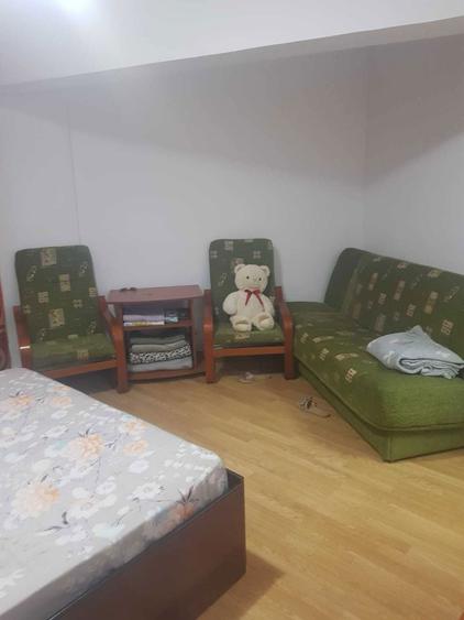 Inchiriez garsoniera zona mag. Tineretului - 1