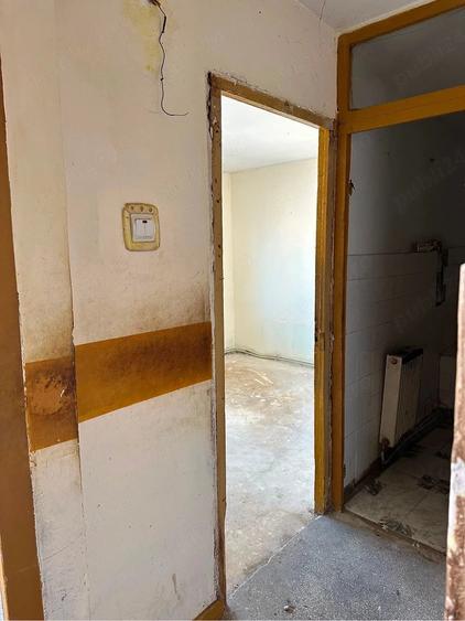 Apartament cu 3 camere decomandat în Ultracentral