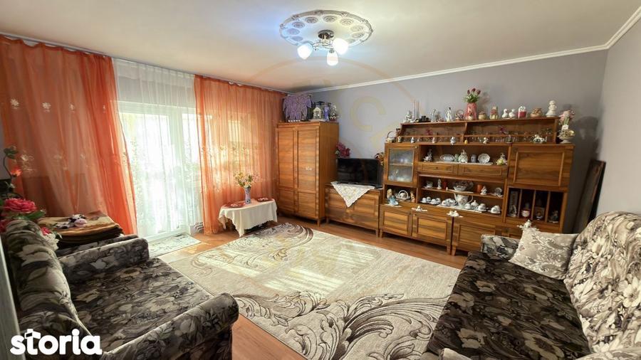 Apartament Decomandat 4 camere MV1, Etaj 1 - Str. Liszt Ferenc - Carei - 4