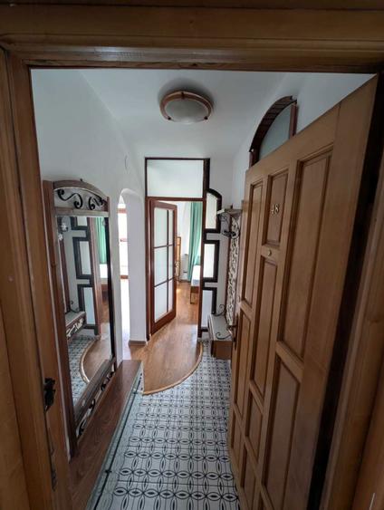 particular - inchiriez garsoniera modificata in 2 camere - 6