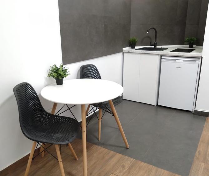 Ap 1 cam modern - zona Palas - bloc nou - AC & CT - 1