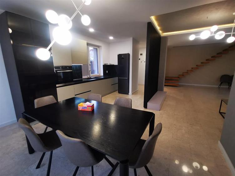 Vila Bucium - Hanul 3 Sarmale - mobilata / utilata - 1