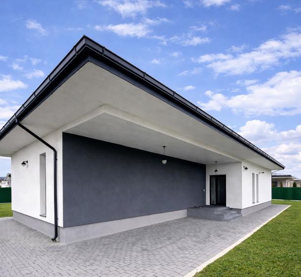 Casă Modernă cu Vedere Spre Postăvarul și Piatra Craiului – Cristian, Brașov - 1