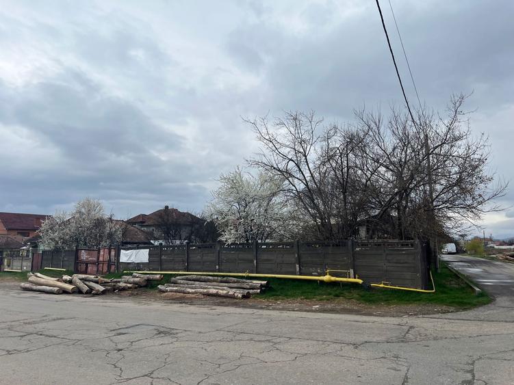 Vand Teren 1015 mp , Hateg, str Galbena 47 , INTRAVILAN - 4