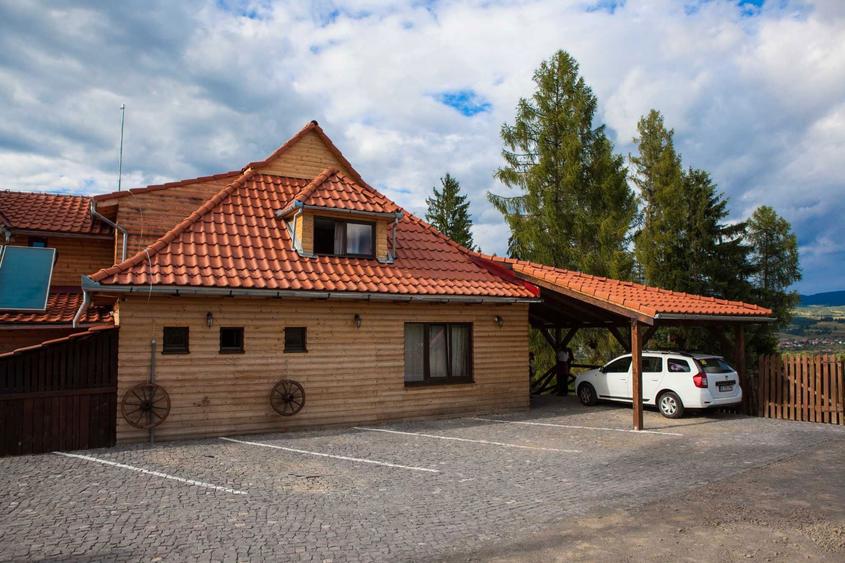 Oportunitate de Investitie Afacere la Cheie: Cabana si Restaurant in Toplita, intre Partia de Schi si Strandul Banffy - 3