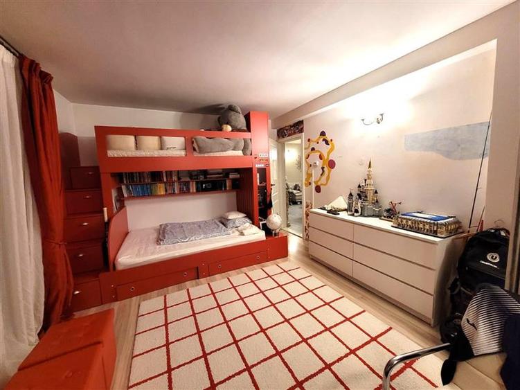Apartament 3 camere deosebit, 65 mp! Zona centrala! - 12