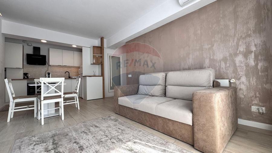 Apartament de vanzare 2 camere BEL AIR Mamaia Nord prima linie mare - 3