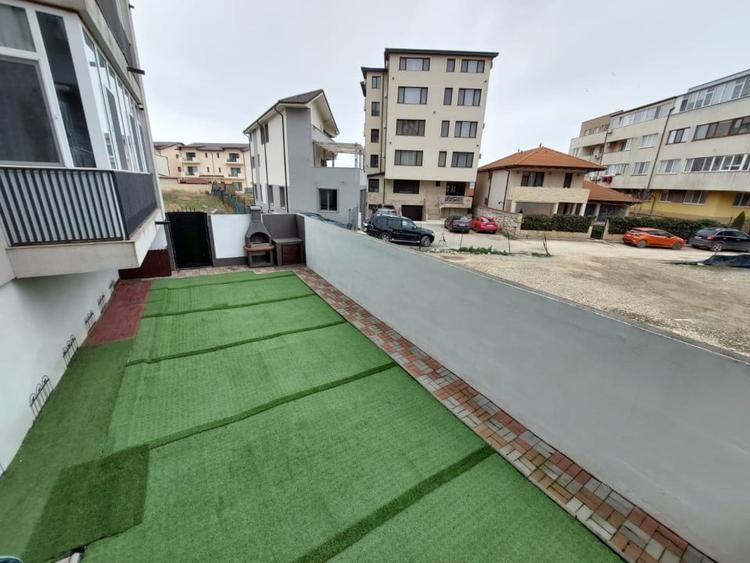 3 CAMERE  |  COMPOZITORI  | CONSTANTA - 19