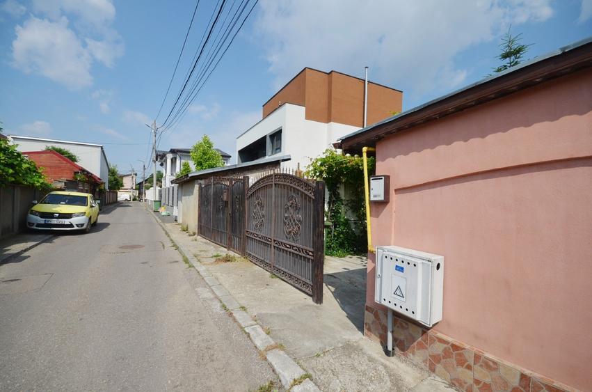 Casa din caramida, Parter + Pod - Dobroesti - 25