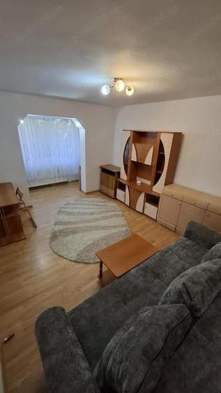 apartament 2 camere decomandat de inchiriat - 3