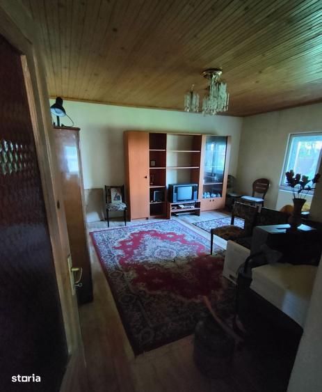 Casa de 193 mp, cu 5 camere ?i teren de 1.200 mp - 6