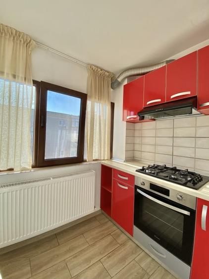 Apartament cu 3 camere de inchiriat in zona Faleza Nord - 7