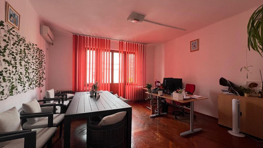 Vilă de Prestigiul în Inima Cartierului Cotroceni – Strada Clunet - 5