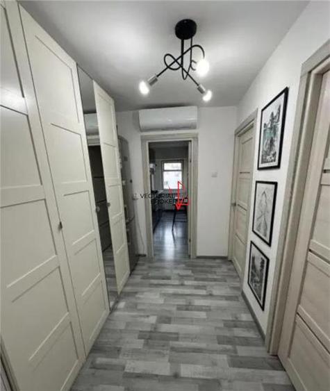 Garsoniera zona Vitan Casa de Pensii - 6