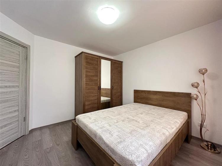 Casa 4 camere 2 bai balcon zona Terezian - 10