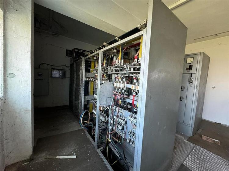 Hala industriala 1.240mp utili si teren in suprafata de 3.848 mp - 15