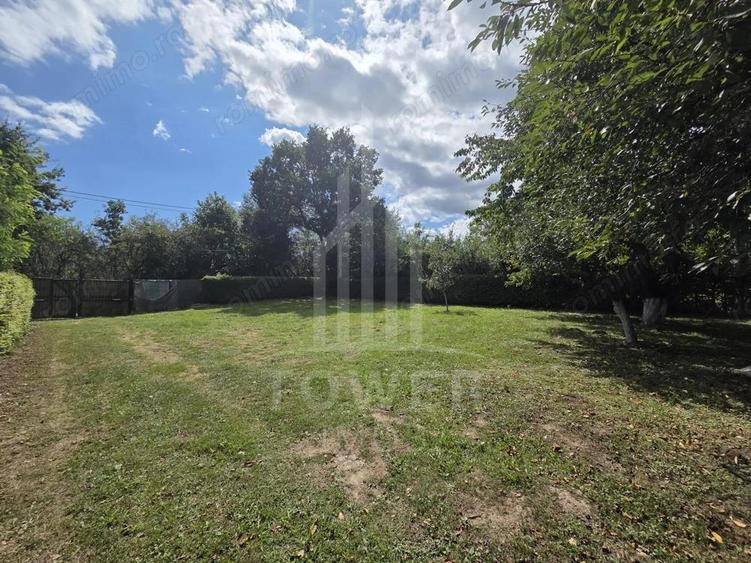 Teren deosebit cu cabana din lemn, Tocile loca?ie lini?tita - 5