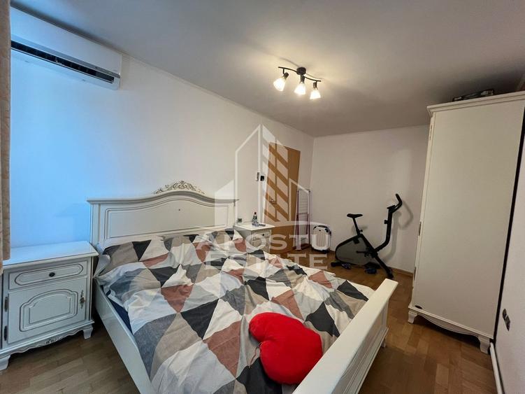 Apartament cu 3 camere, decomandat, centrala proprie, zona Dambovita - 2