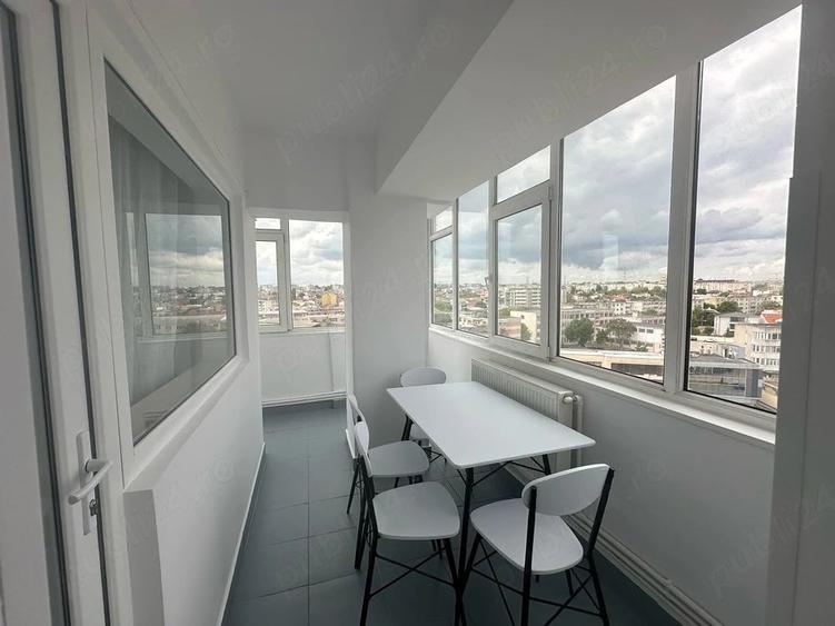 Apartament cu 4 camere decomandat în Dacia