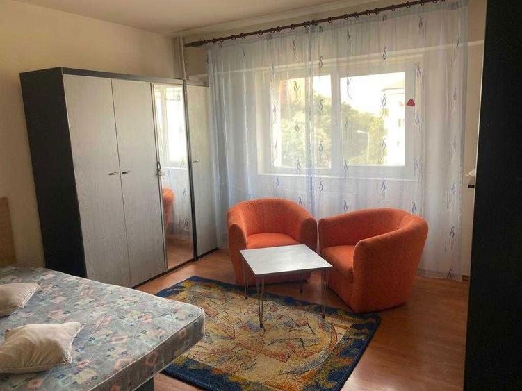 Dau in chirie garsoniera, cu toate dotarile. - 2