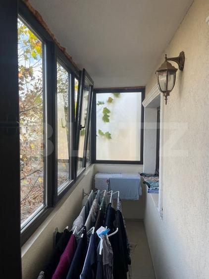 Apartament 3 camere - 2 parcari, 2 balcoane si boxa - 6