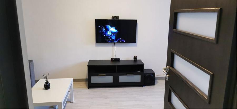 Apartament de inchiriat - 1