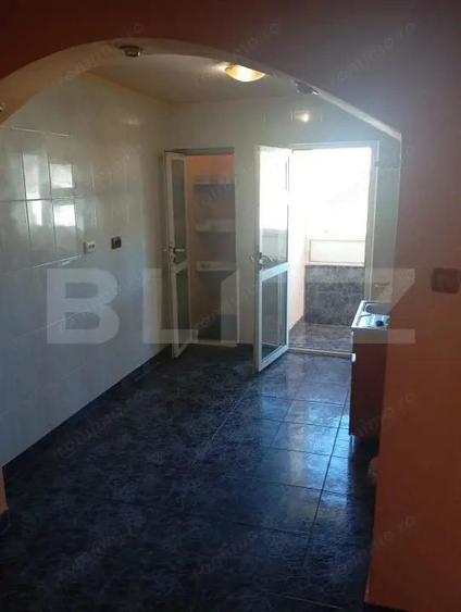 Apartament 3 camere, 68 mp, strada Diaconu Coresi - 7