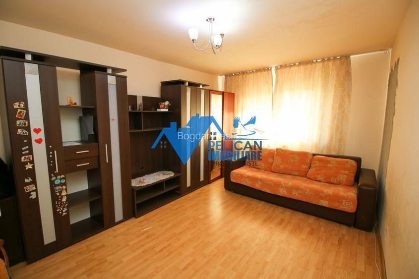 1848 - Spitalului, 2 camere, decomandat - 52MP