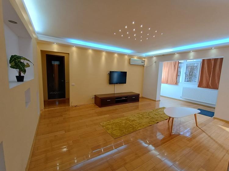 Victoriei 3 camere mobilat si renovat - 1