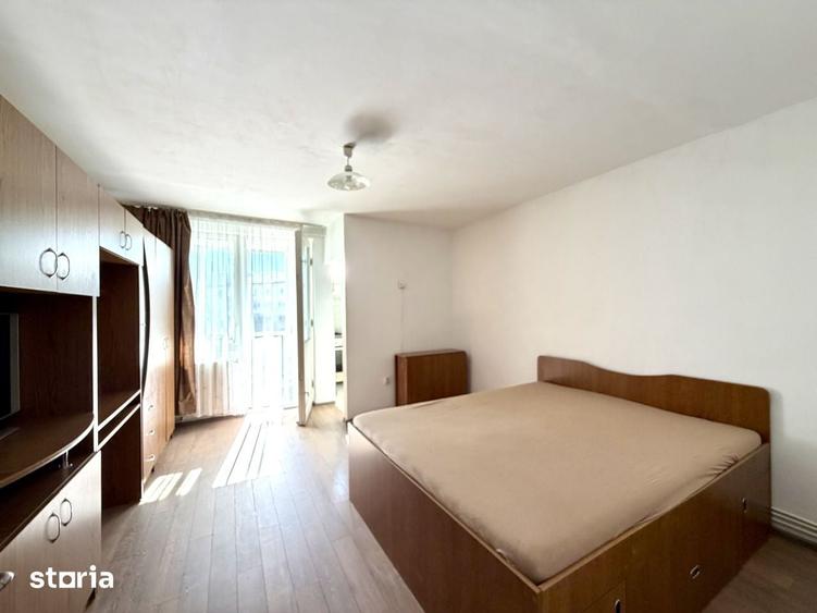 Garsoniera 30 mp etaj 3 zona Tudor Vladimirescu mobilata pre? 200 Euro - 8