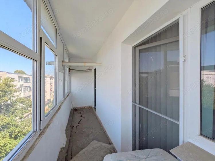 B-dul Republicii, Apart 3 cam Decomandat, 72mp, Bloc 1981 - 3