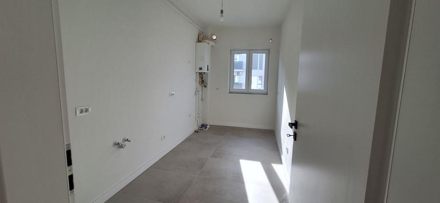 Apartament cu 2 camere decomandat în Torontalului