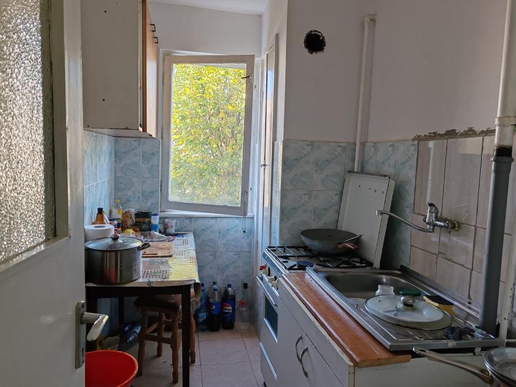 Apartament 2 camere liber la vanzare zona Florilor - 5