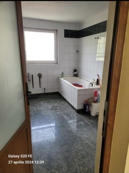 Chitila Centru ,Vila 6 camere - 4