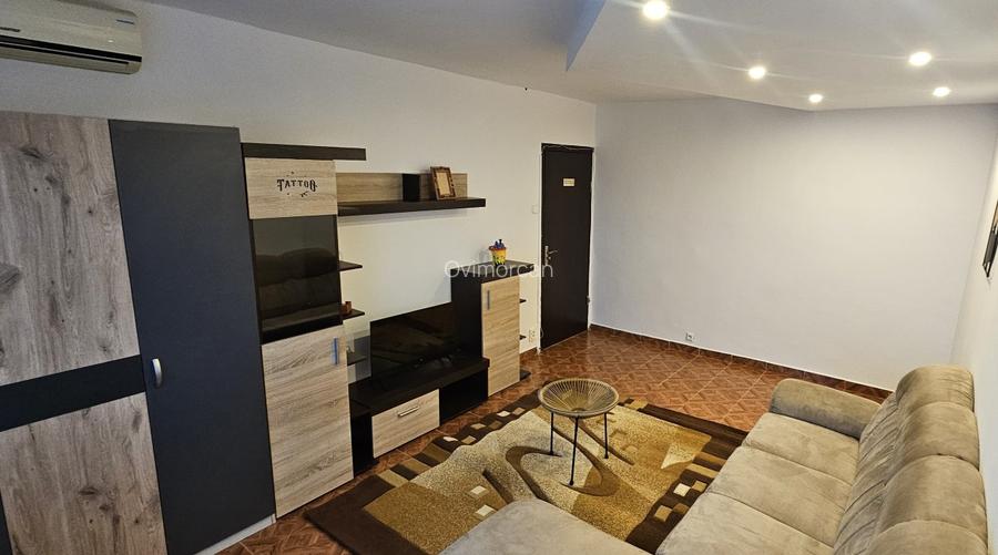 Inchiriez (PROPRIETAR) Apartament 2 camere - DECOMANDATE, Micalaca, proaspat ren