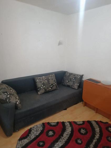 Granit - garsoniera mobilata utilata etaj 1 - 3