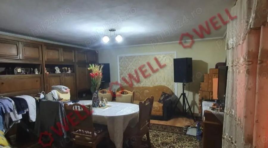 Vand casa in Baia Mare pe strada Sebesului - 2