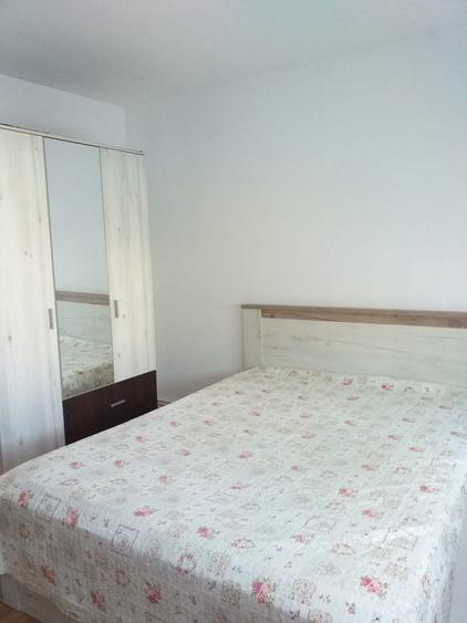 Inchiriez apartament - 1