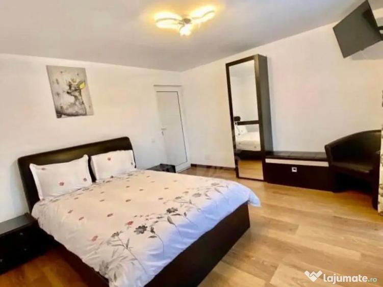 VILA CARTIER ZAMORA//BUSTENI - 6