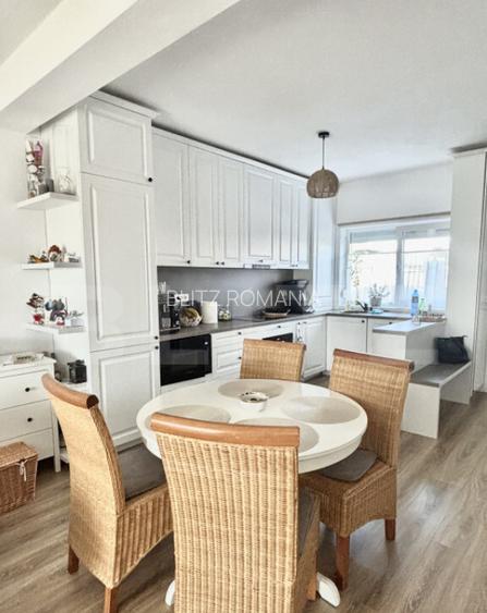 Comision Zero! Casa cocheta cu 3 camere + terasa acoperita,