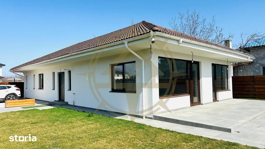Casă cu 5 camere cu Teren 650 Mp în Corbeanca